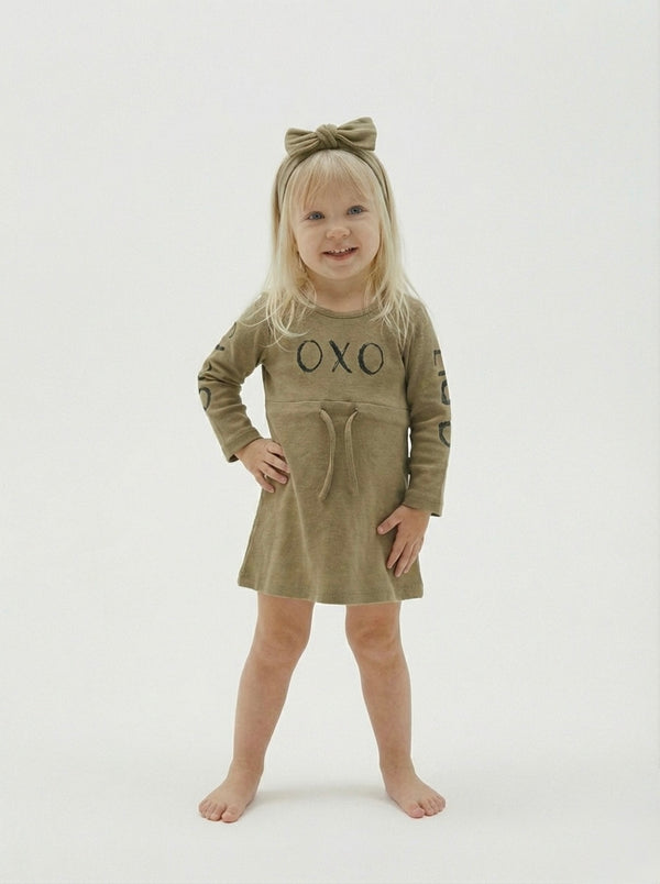 Babykleid und Haarband mit OXO-Print | RG Brand | 6 Monate–4 Jahre | RG225