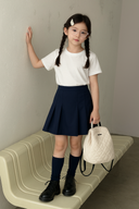 Kız Çocuk Volanlı Mini Etek – Şık ve Dinamik Tasarım