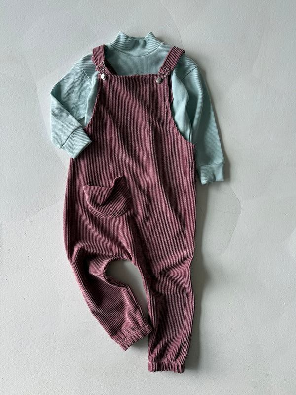 2-teiliges Kinder-Set aus Latzkleid und engem Oberteil | 3–9 Jahre | RG Brand | RG1431