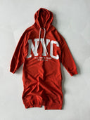 Genç Önü Baskılı Kapüşonlu Arkası Yırtmaçlı Sweat Elbise