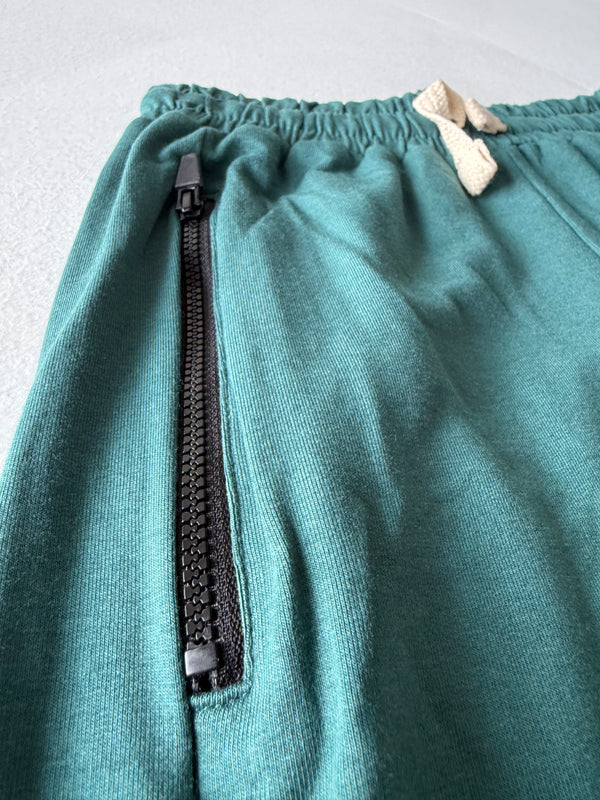 Young Boys' Sweatpants with Zip-Up Pockets | Ages 9-15 | RG Brand | RG3381