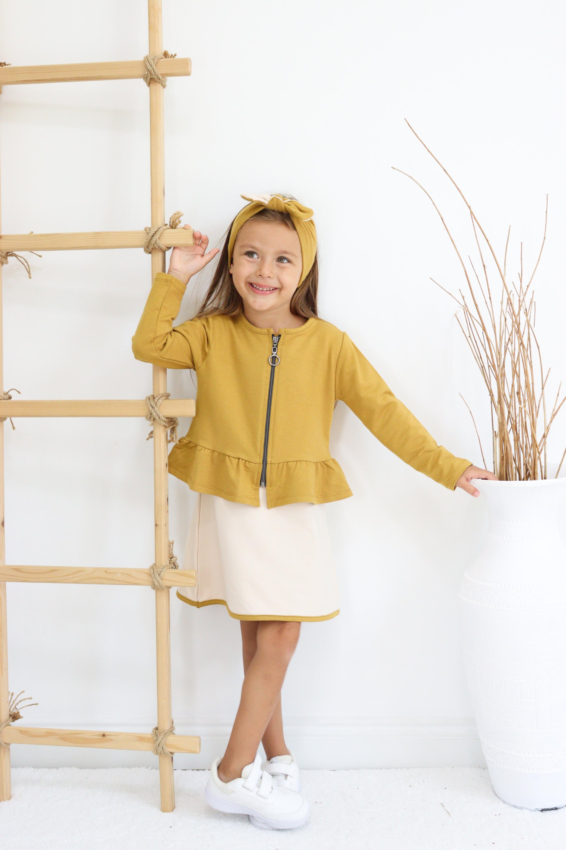 Kid's Front Heart Piece Detailed Dress -Cardier Suit and HeadbandChildren's Dress and Cardigan Set