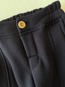 Kinder-Trainingshose mit Nahtdetails