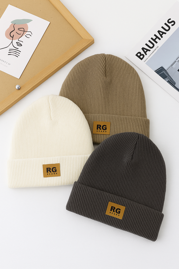 Детская шапка с отворотом и мягкой нашивкой | RG Brand | 3–9 лет | RG1535