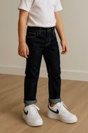 Çocuk Jean Pantolon | Rahat ve Dayanıklı Kot Tasarım