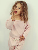 Kinder-Trainingsanzug-Set mit Schulterknöpfen und detailliertem Detail