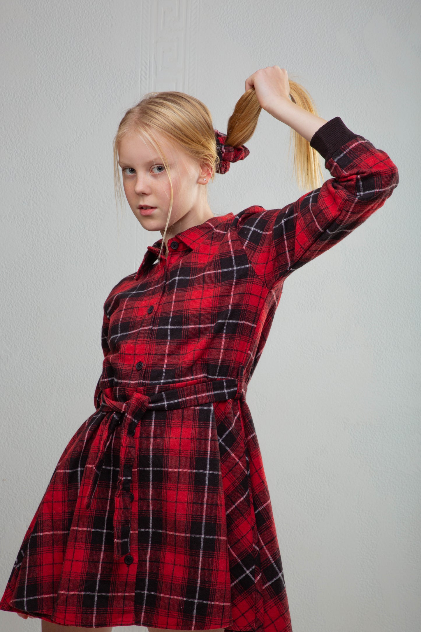 Платье-рубашка лесоруба с пуговицами спереди и пряжкой для молодой девушки
