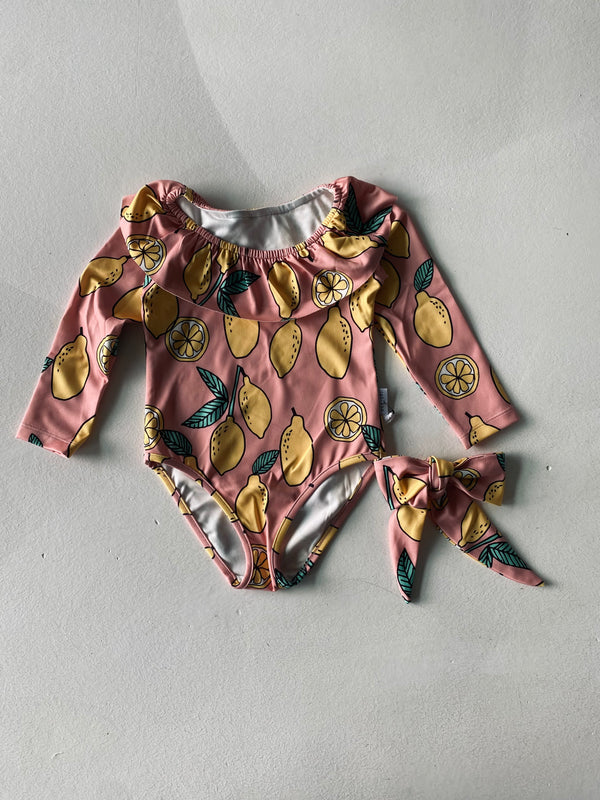 Kinder-Badeanzug mit Rüschenkragen, Langarm & Haarspange | 3–9 Jahre | RG Brand | RG1597