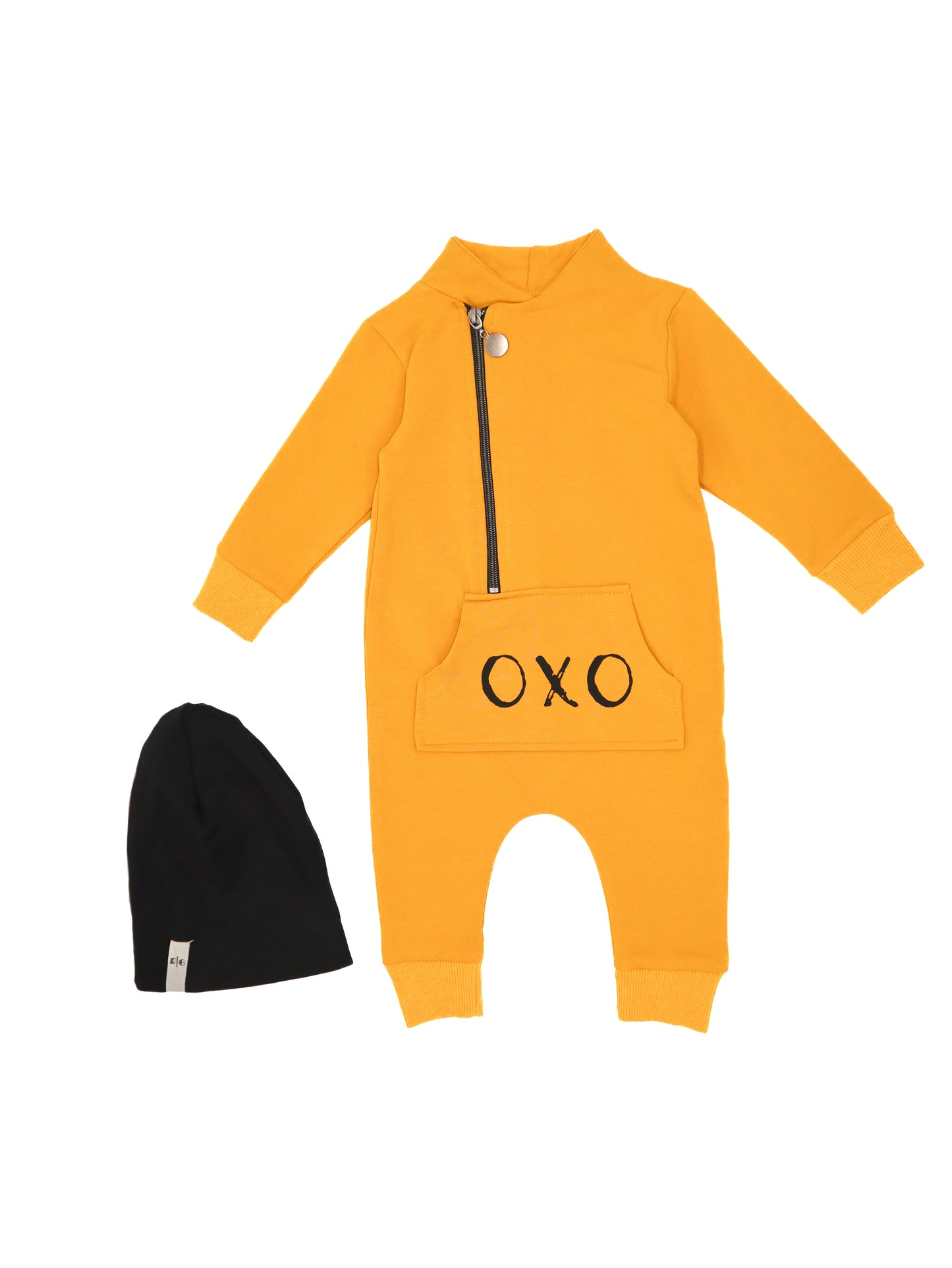 Детский комбинезон с принтом «OXO»