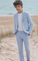 Mavi erkek çocuk takım elbise