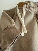 Unisex-Trainingsanzug-Set mit Tasche unten oben