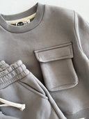 Unisex-Trainingsanzug-Set mit Tasche unten oben