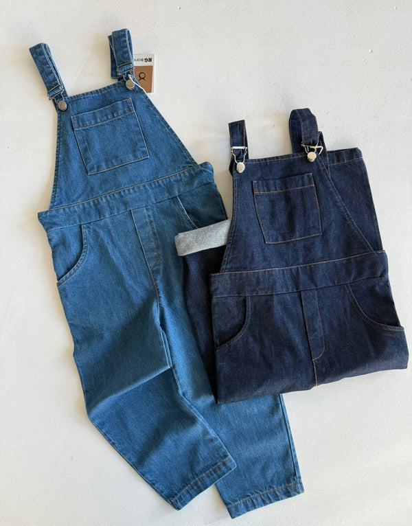 Jeans-Latzhose für Mädchen und Jungen | 3–9 Jahre | Blau, Dunkelblau | 100 % Baumwolle | RG Brand | RG1737