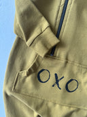 OXO Baby-Strampler und Mütze mit bedrucktem Design