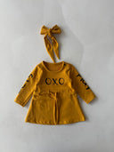 فستان أطفال منقوش بطبعات أوكسو وعصابة رأس