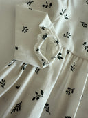 Детское платье и шапочка с натуральным принтом