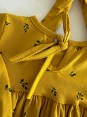 Детское платье и шапочка с натуральным принтом