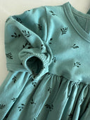 Детское платье и шапочка с натуральным принтом