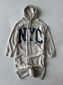 Genç Önü Baskılı Kapüşonlu Arkası Yırtmaçlı Sweat Elbise