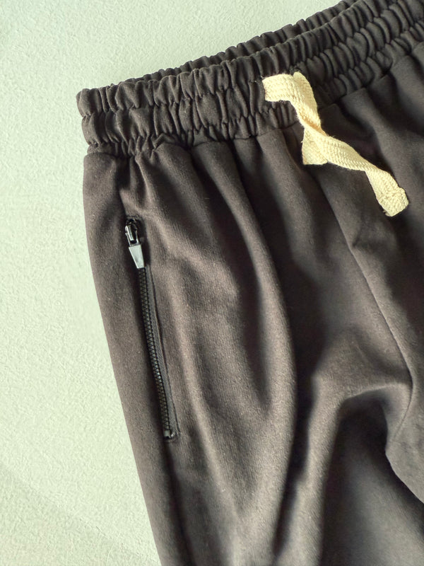 Young Boys' Sweatpants with Zip-Up Pockets | Ages 9-15 | RG Brand | RG3381