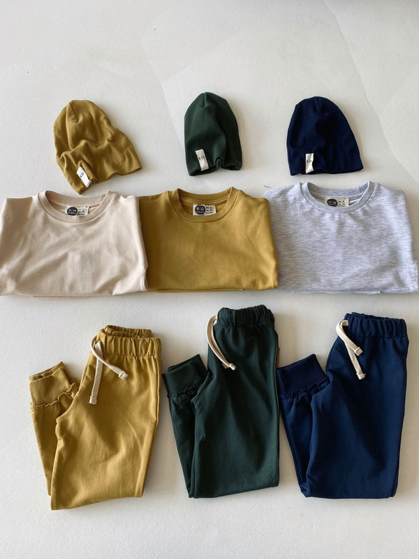 طقم أطفال من كنزة وقبعة وبنطال رياضي | RG Brand | 3–9 سنوات | RG1482