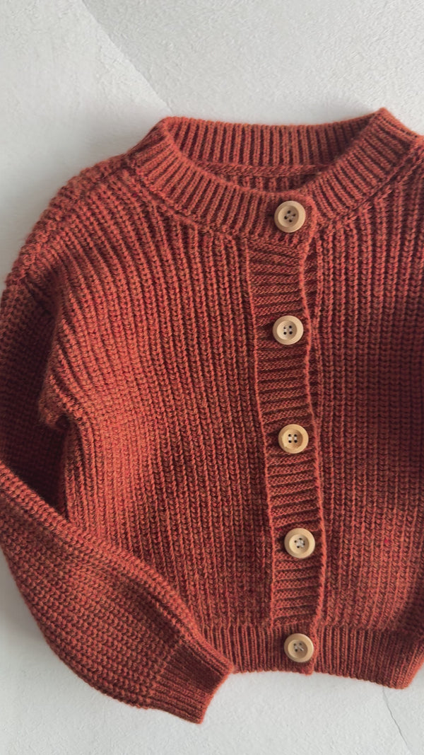 Unisex-Strickjacke mit Rundhalsausschnitt und Knöpfen für Babys