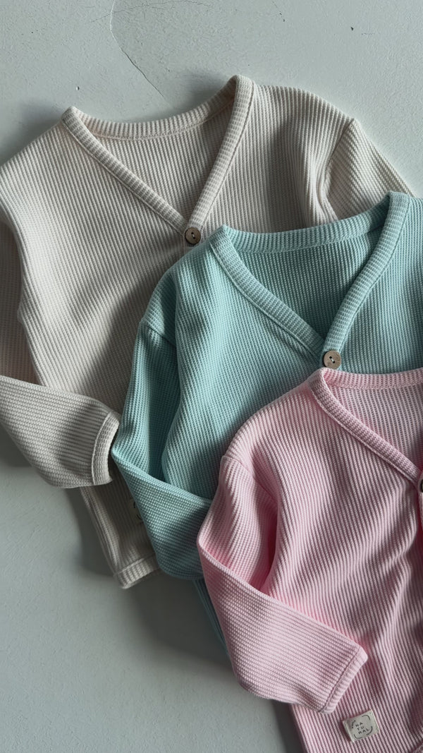 Unisex-Baby-Cardigan mit Knopfdetails | 6 Monate–4 Jahre | RG Brand | RG164