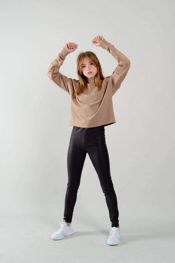 Young Girl Turtleneck Short Sweatshirt