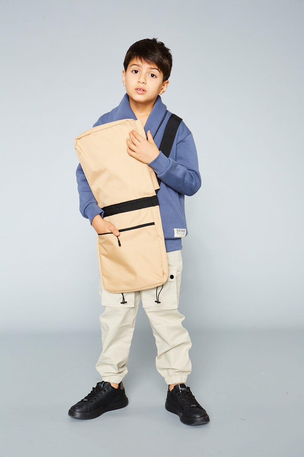 Детская полезная сумка с одним ремешком